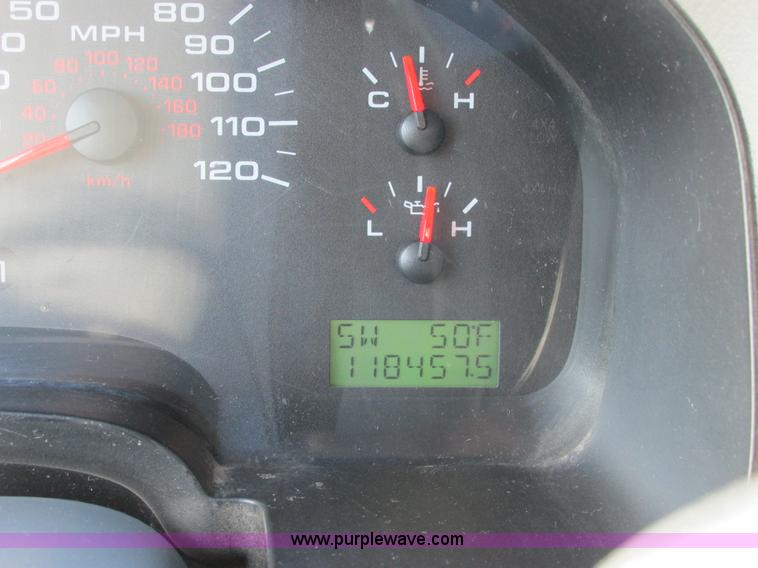 image for item A8647 2007 Ford F150 pickup truck