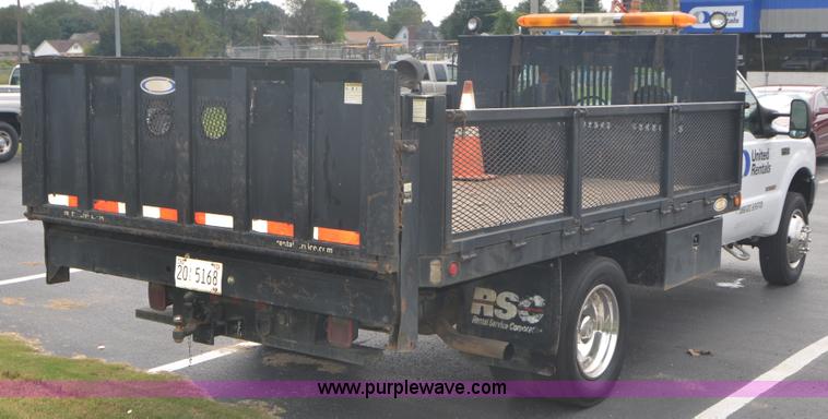 image for item C1456 2004 Ford F450 Super Duty utility truck