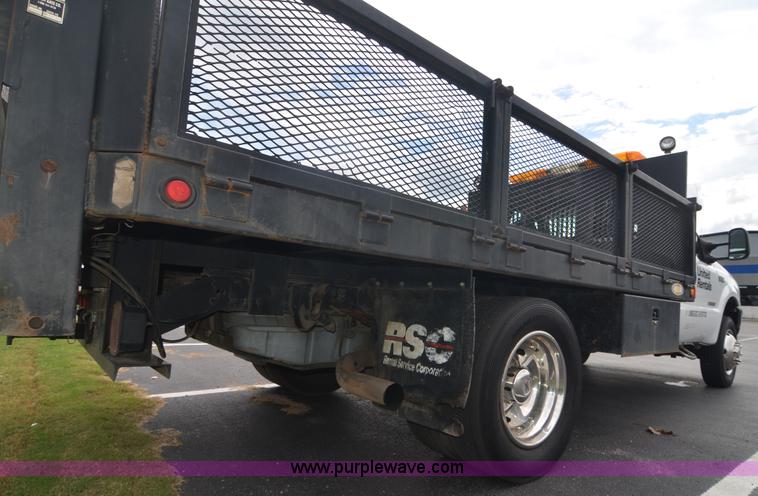 image for item C1456 2004 Ford F450 Super Duty utility truck