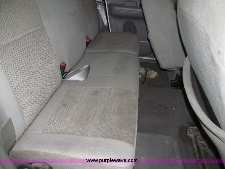 image for item E4595 2004 Ford F150 Heritage XLT SuperCab pickup truck