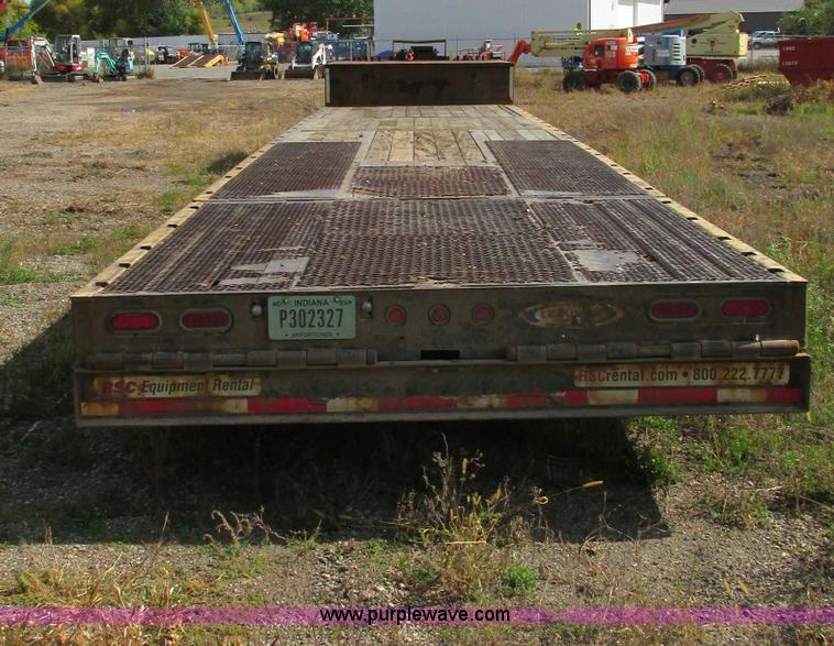 image for item E5215 2007 Ledwell LW53HT3-10-PB Hydratail lowboy triple axle trailer