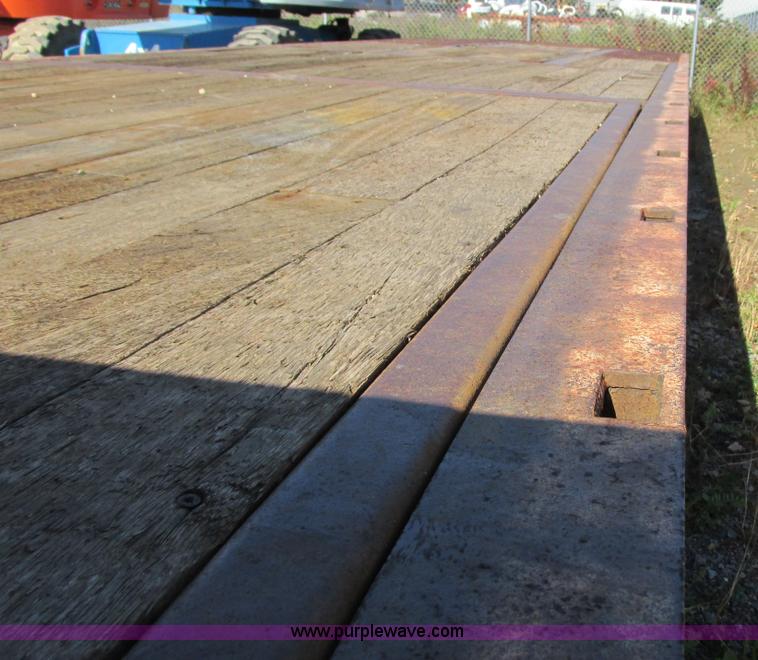 image for item G8947 2006 Ledwell LW48HT2-10-PB Hydratail trailer