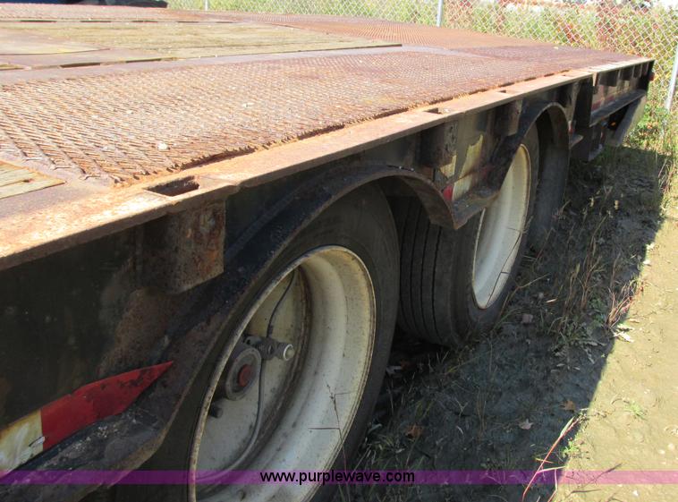 image for item G8947 2006 Ledwell LW48HT2-10-PB Hydratail trailer