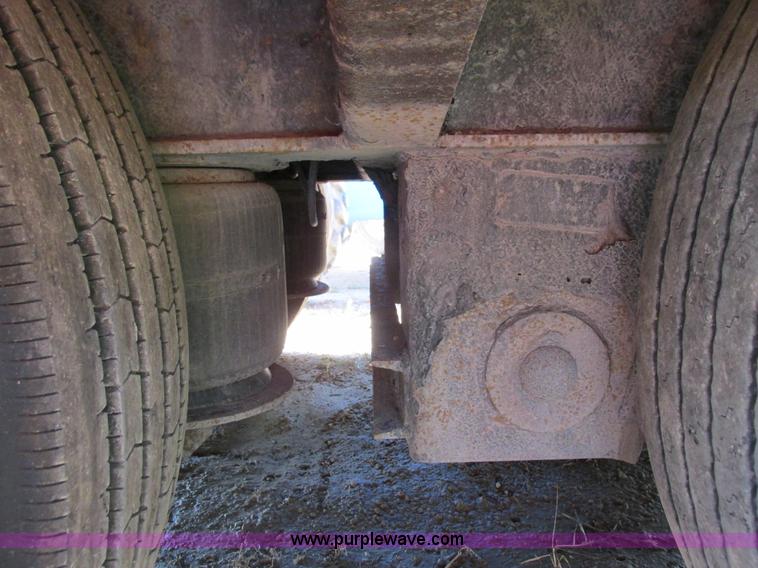 image for item G8947 2006 Ledwell LW48HT2-10-PB Hydratail trailer