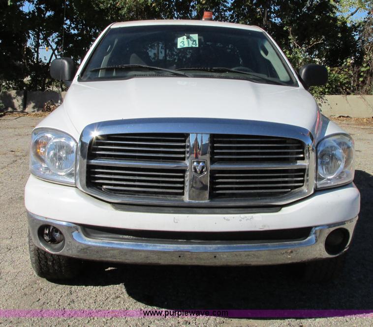 image for item G9224 2008 Dodge Ram 1500 pickup truck
