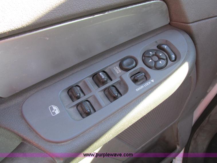 image for item G9224 2008 Dodge Ram 1500 pickup truck