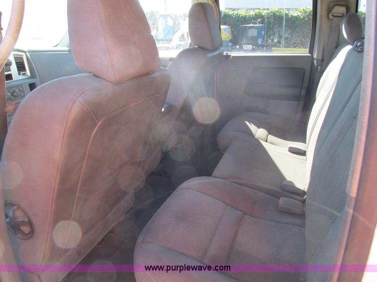 image for item G9224 2008 Dodge Ram 1500 pickup truck