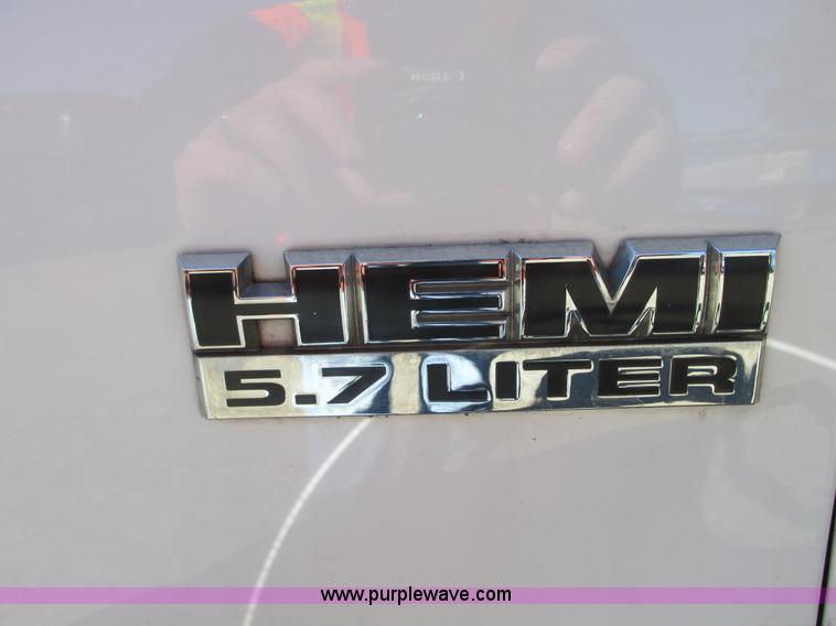 image for item G9224 2008 Dodge Ram 1500 pickup truck