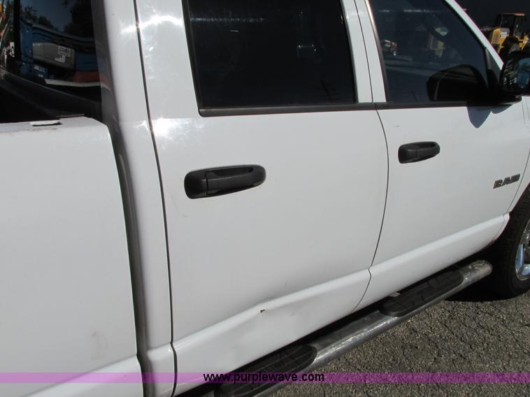 image for item G9224 2008 Dodge Ram 1500 pickup truck