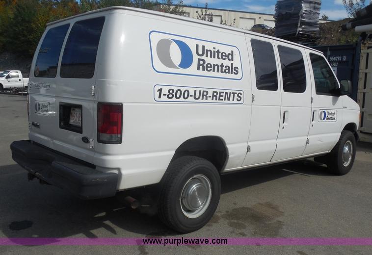 image for item I1316 2006 Ford E350 Super Duty van