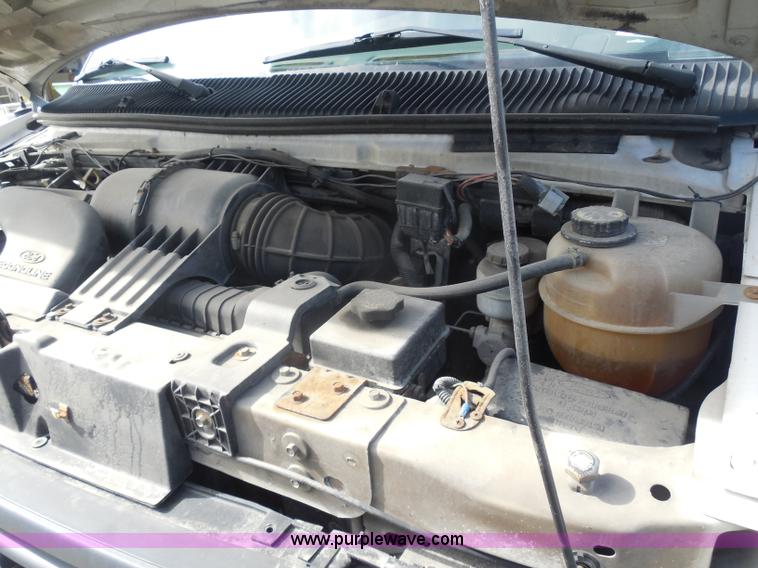 image for item I1316 2006 Ford E350 Super Duty van
