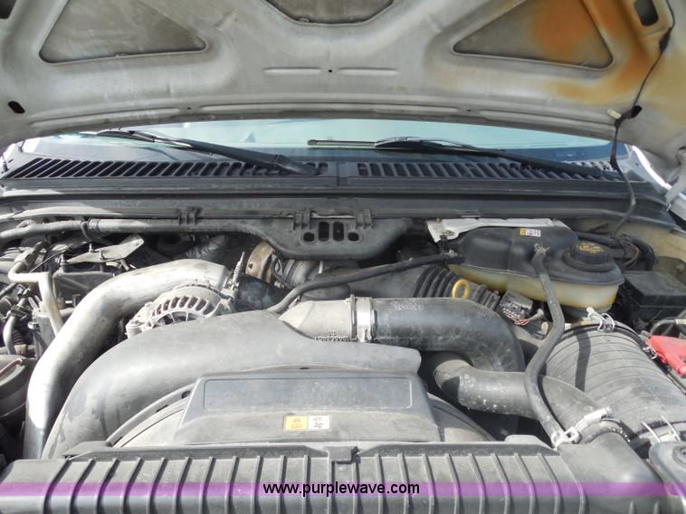 image for item I1317 2006 Ford F550 service truck