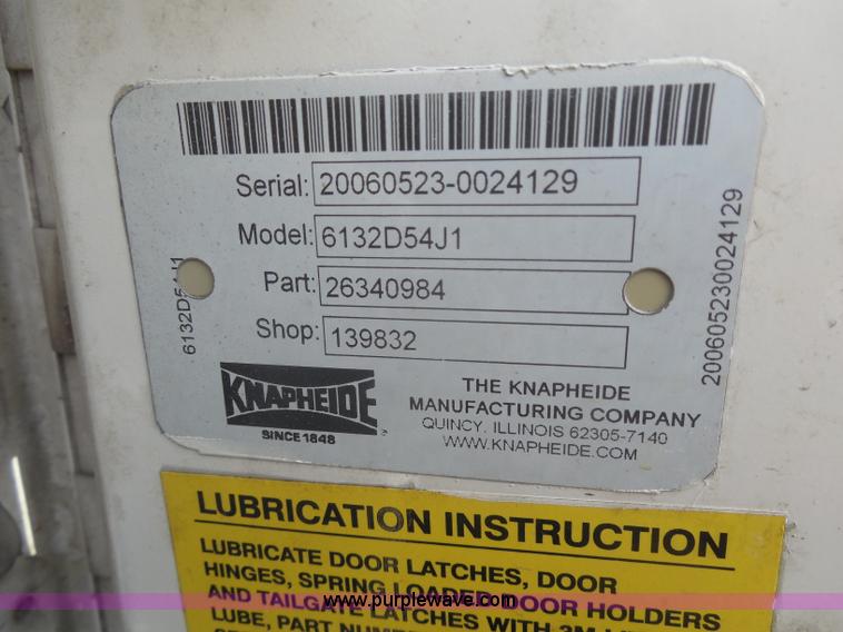 image for item I1317 2006 Ford F550 service truck