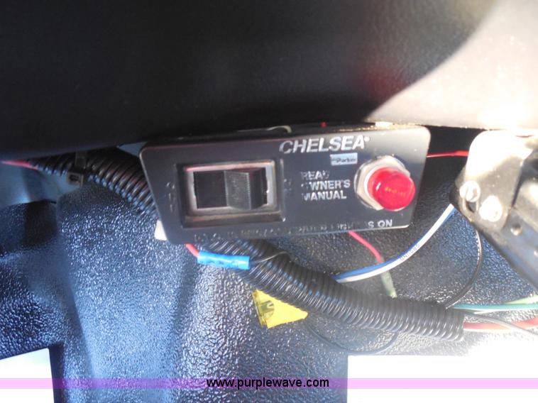 image for item I1318 2007 Ford F650 rollback delivery truck