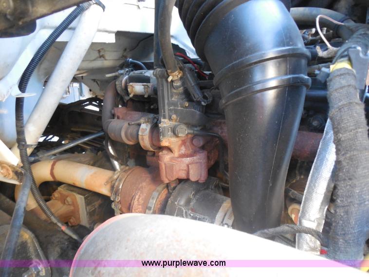 image for item I1318 2007 Ford F650 rollback delivery truck