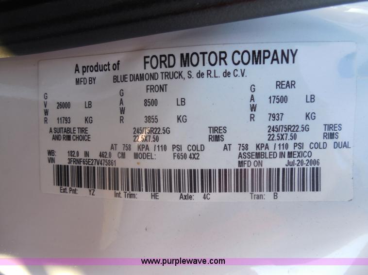 image for item I1318 2007 Ford F650 rollback delivery truck