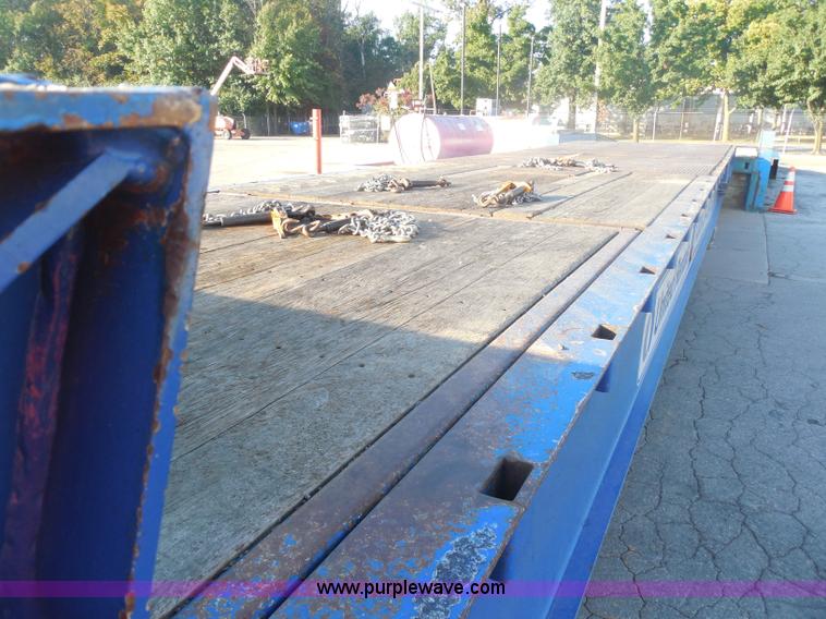 image for item I1331 2006 Trail King TK70HST-482 Advantage equipment trailer