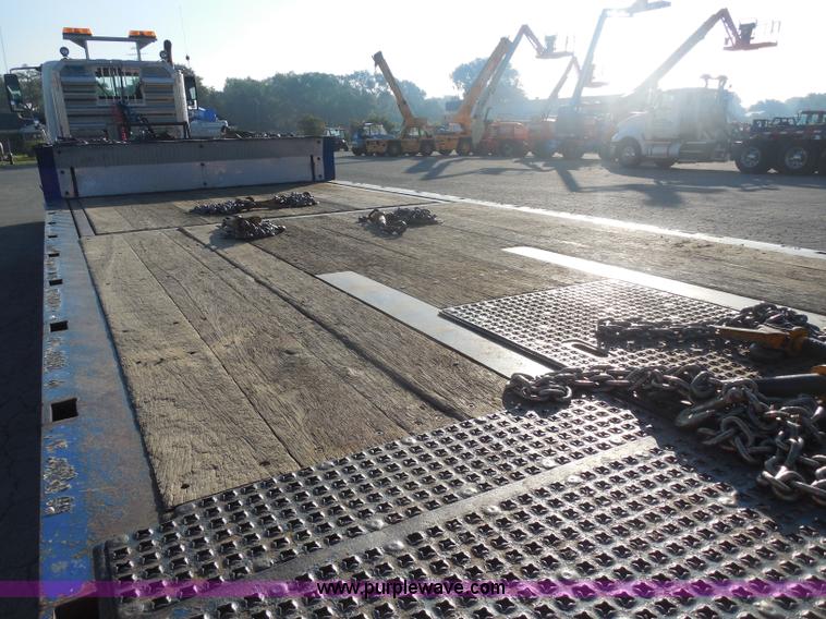 image for item I1331 2006 Trail King TK70HST-482 Advantage equipment trailer