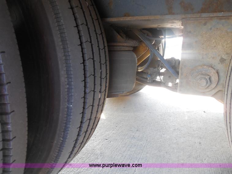 image for item I1331 2006 Trail King TK70HST-482 Advantage equipment trailer