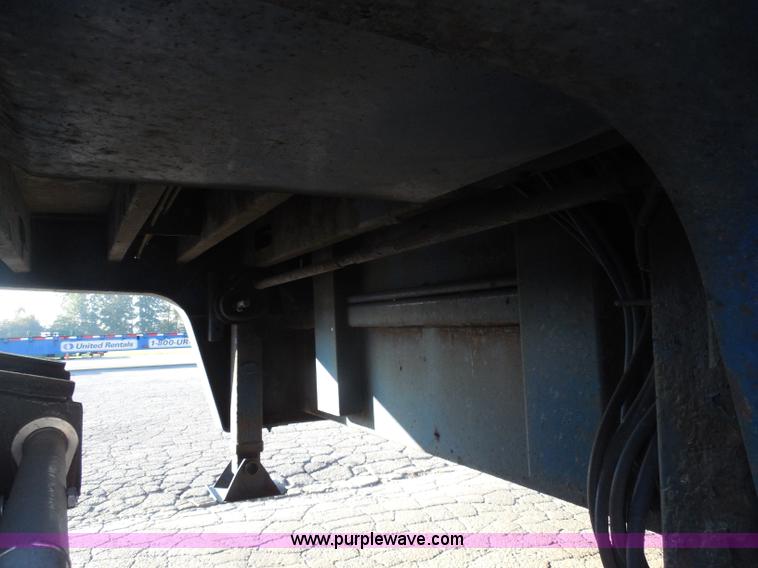 image for item I1331 2006 Trail King TK70HST-482 Advantage equipment trailer