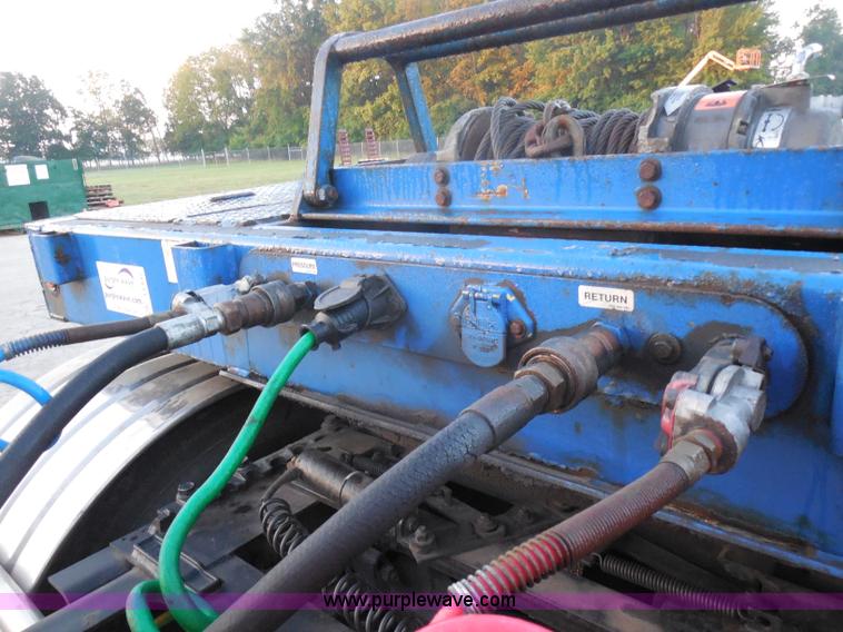 image for item I1332 2006 Trail King TK70HST-48 Advantage equipment trailer