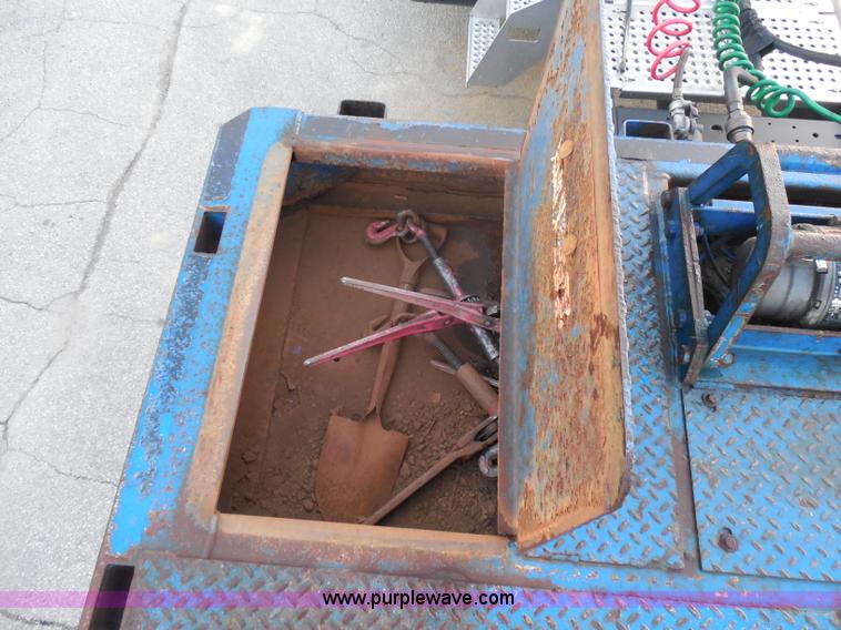 image for item I1332 2006 Trail King TK70HST-48 Advantage equipment trailer