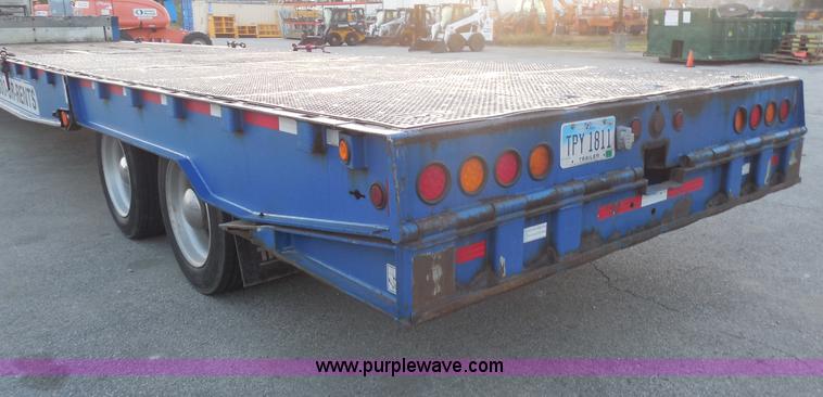 image for item I1332 2006 Trail King TK70HST-48 Advantage equipment trailer