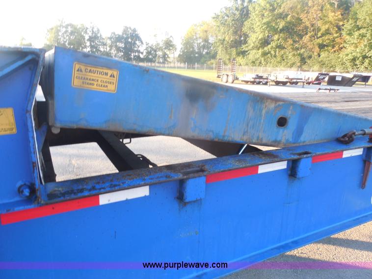 image for item I1332 2006 Trail King TK70HST-48 Advantage equipment trailer