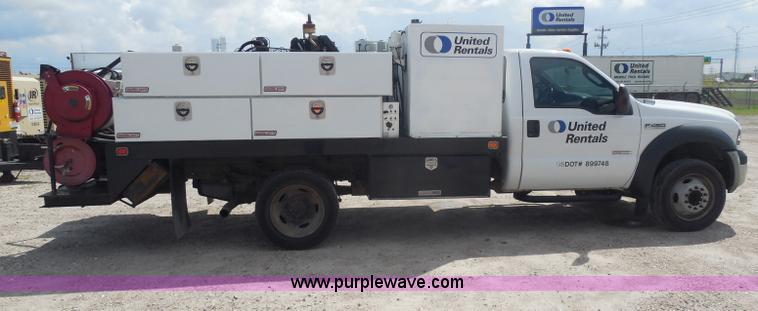 image for item I1333 2007 Ford F450 Super Duty service truck