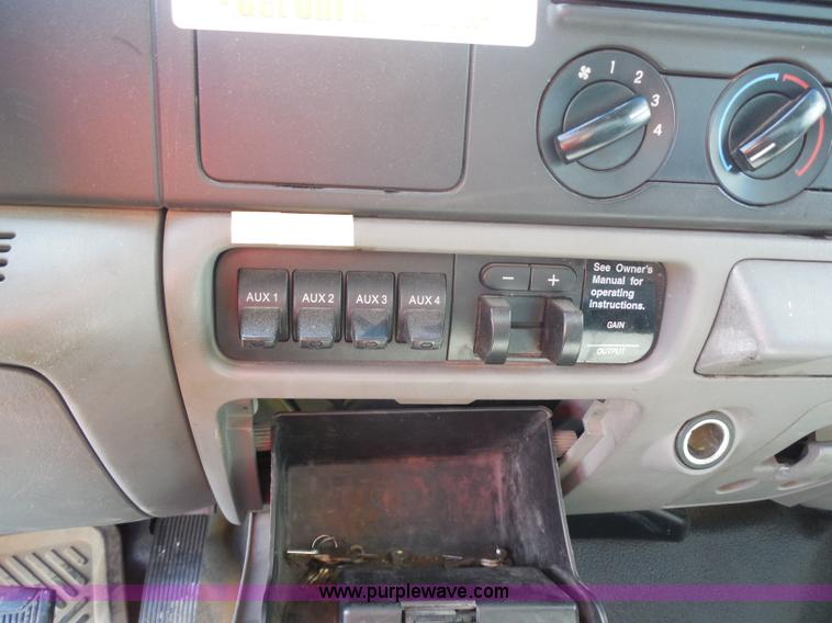 image for item I1334 2007 Ford F550 service truck