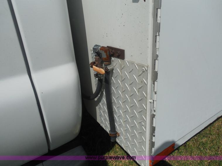 image for item I1334 2007 Ford F550 service truck