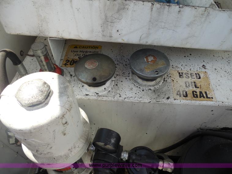 image for item I1334 2007 Ford F550 service truck