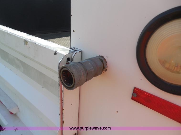 image for item I1334 2007 Ford F550 service truck