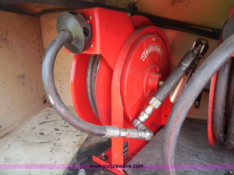 image for item I1334 2007 Ford F550 service truck