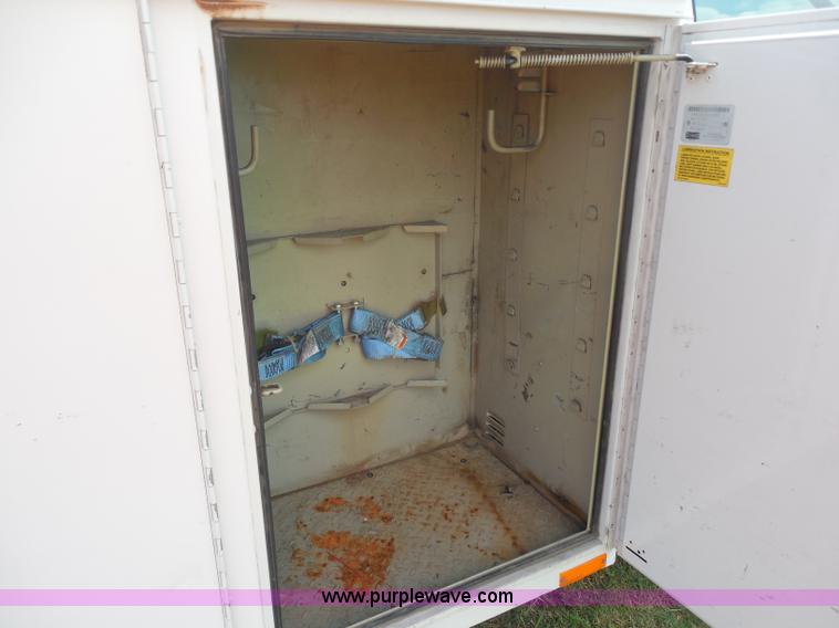 image for item I1334 2007 Ford F550 service truck