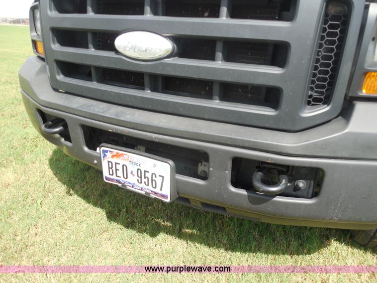 image for item I1334 2007 Ford F550 service truck