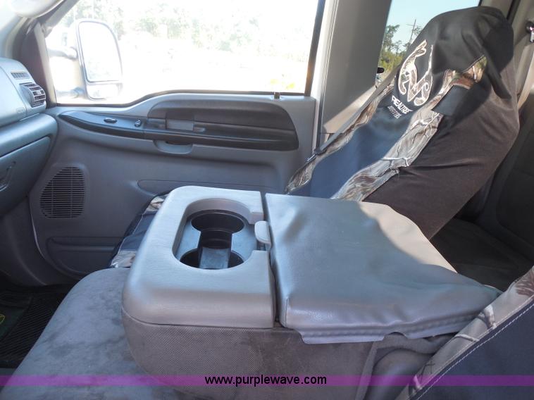 image for item I1335 2007 Ford F250 Super Duty XLT SuperCab pickup truck