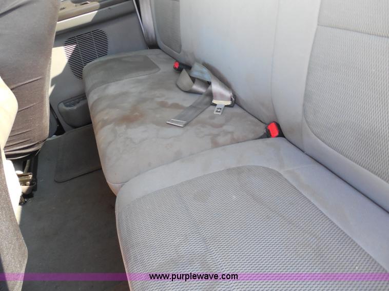 image for item I1335 2007 Ford F250 Super Duty XLT SuperCab pickup truck