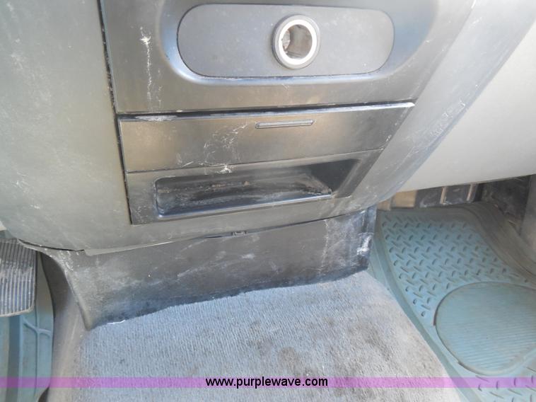 image for item I1342 2005 Ford F150 XLT SuperCab pickup truck