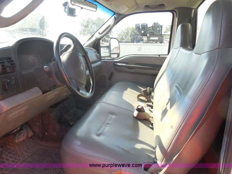 image for item I1343 2007 Ford F550 Super Duty service truck