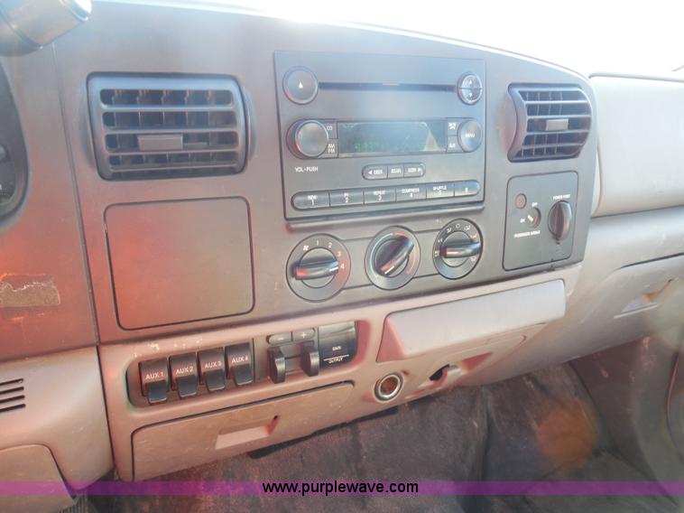 image for item I1343 2007 Ford F550 Super Duty service truck