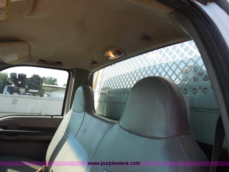image for item I1343 2007 Ford F550 Super Duty service truck