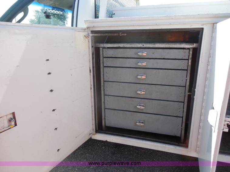 image for item I1343 2007 Ford F550 Super Duty service truck