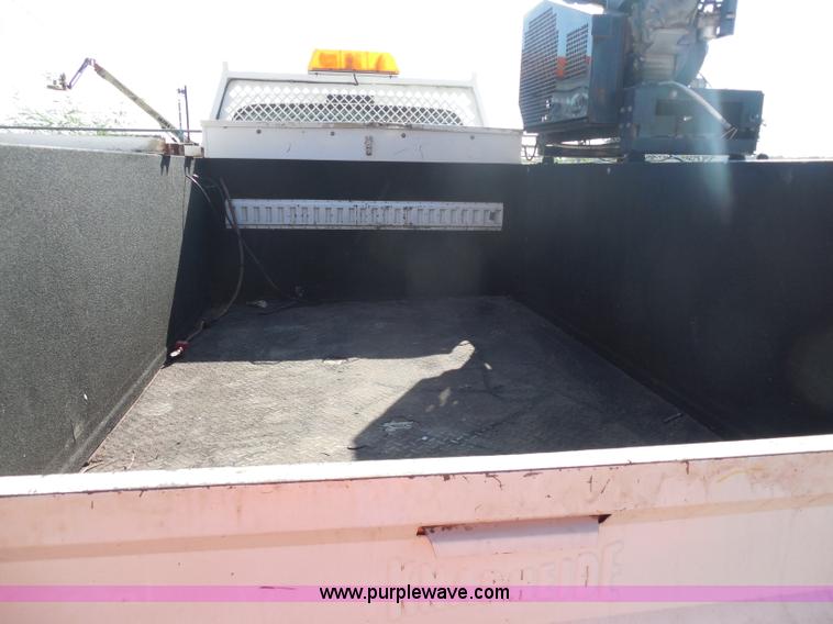 image for item I1343 2007 Ford F550 Super Duty service truck