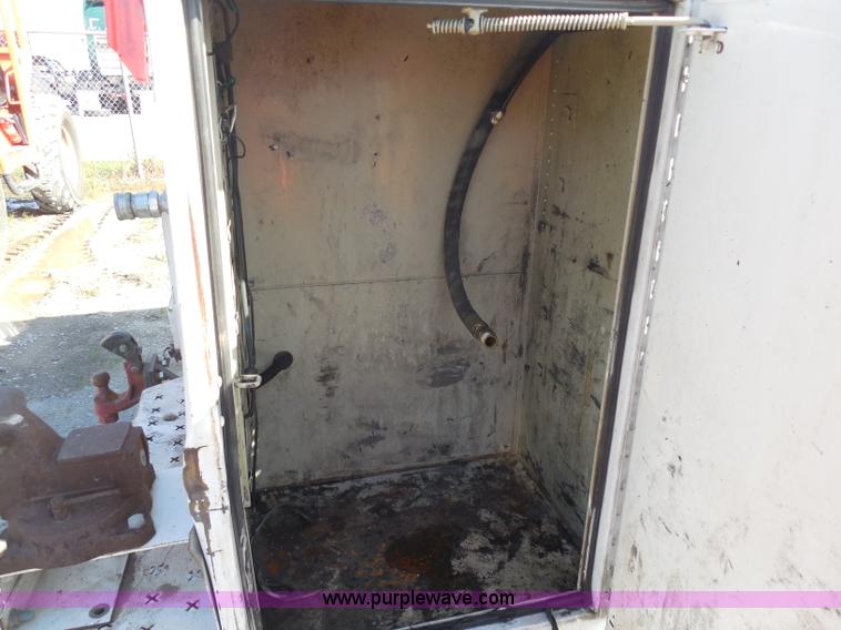 image for item I1343 2007 Ford F550 Super Duty service truck