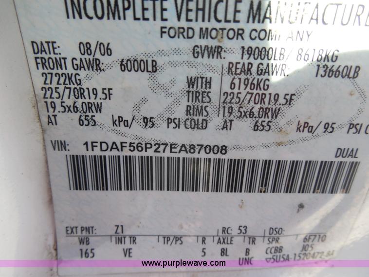 image for item I1343 2007 Ford F550 Super Duty service truck