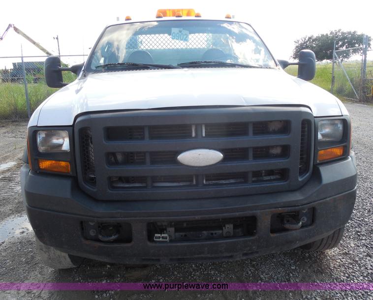 image for item I1344 2007 Ford F550 Super Duty service truck