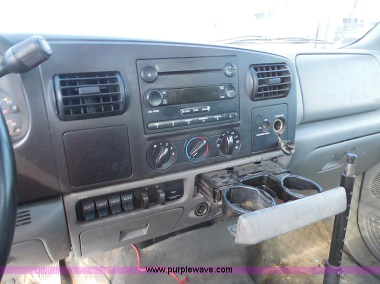 image for item I1344 2007 Ford F550 Super Duty service truck