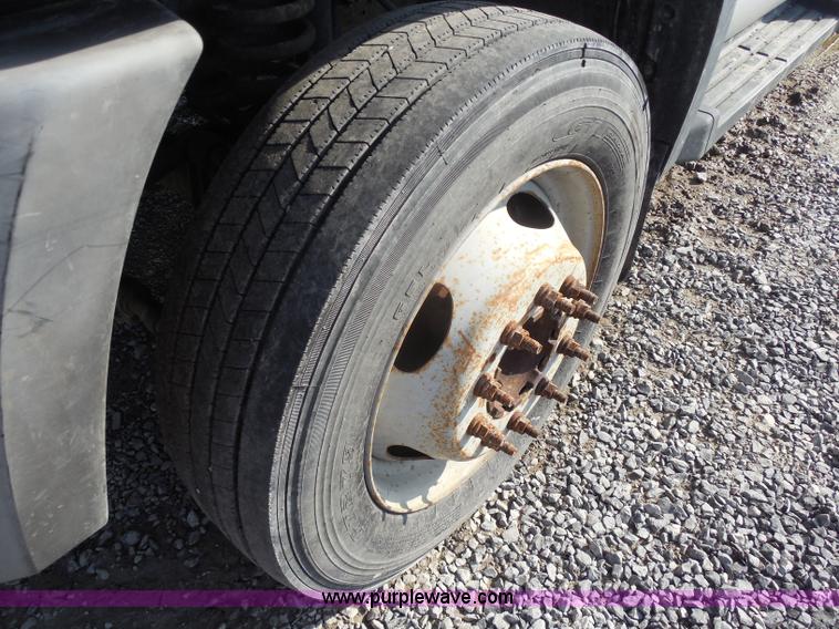 image for item I1344 2007 Ford F550 Super Duty service truck