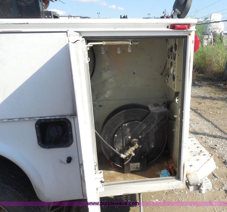 image for item I1344 2007 Ford F550 Super Duty service truck